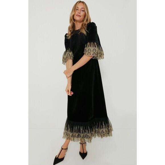 TUCKERNUCK Pomander Place Black Velvet Gold Lace Lillith Dress NWT Size Large - Picture 1 of 11